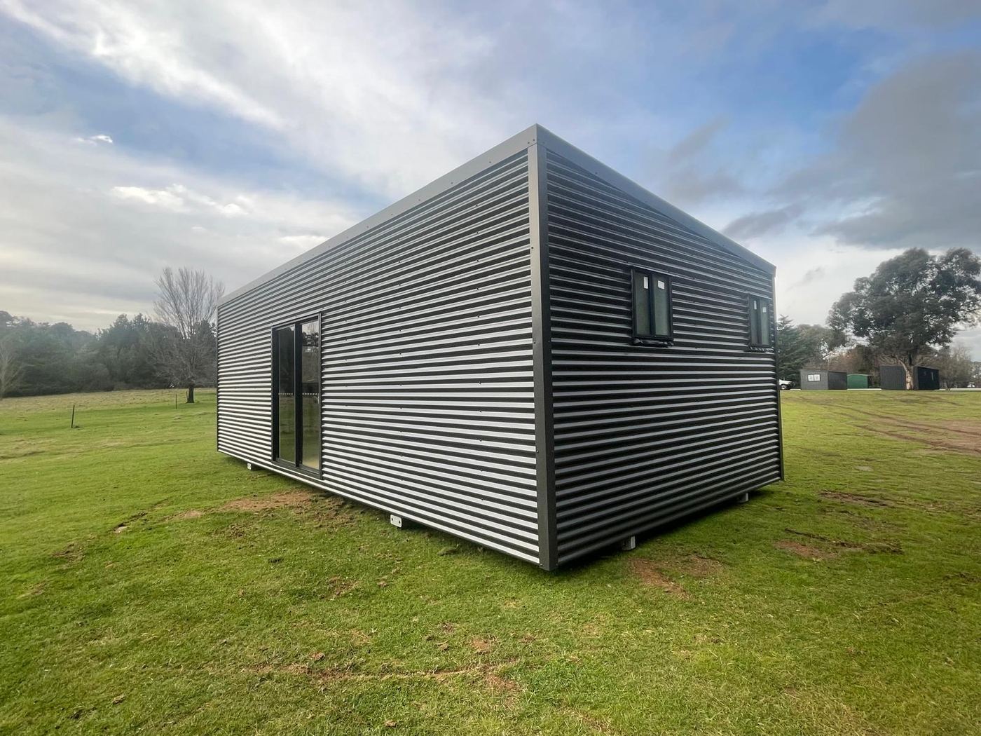 6 × 3.4 m